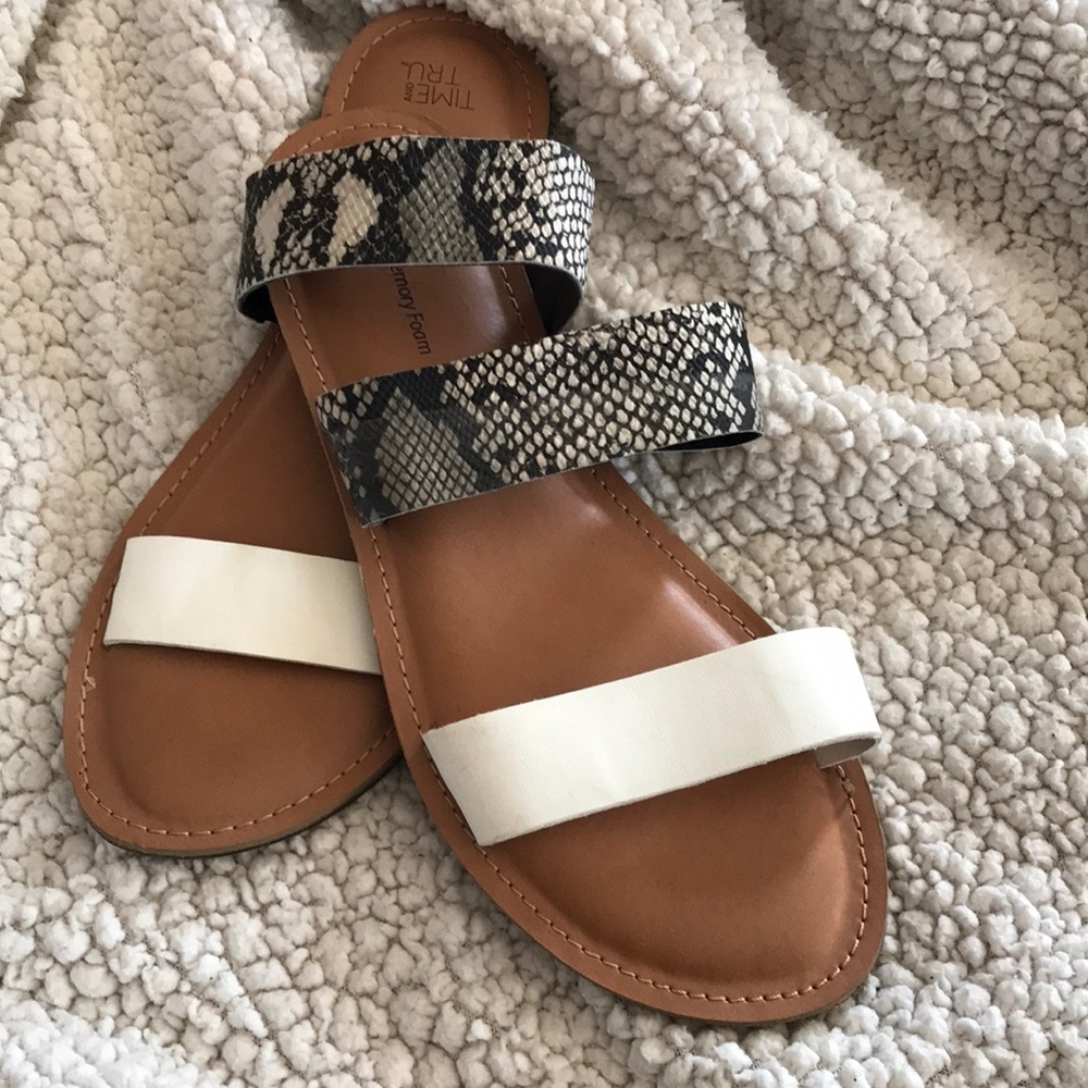 Time and Tru, sandals, size 9, memory foam